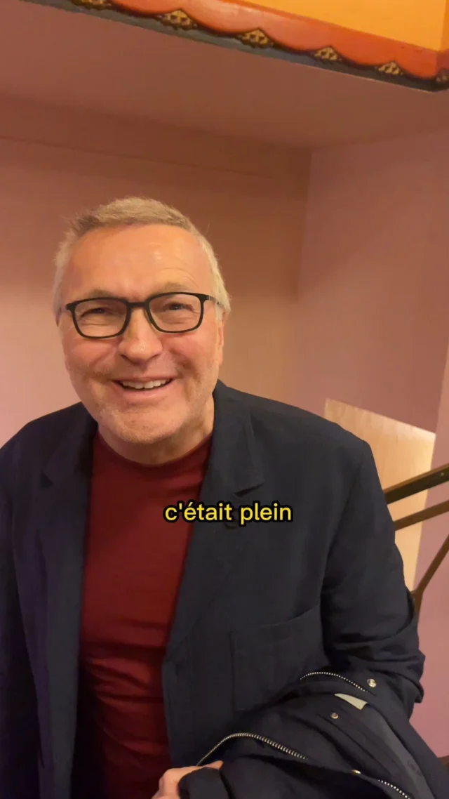 Le public valide à 100% ✅
✨ « Drôle », « bien écrit », « surprenant », « excellent »…
Ils n’ont pas vu le temps passer devant “L’Expérience Théâtrale” de Laurent Ruquier 🎭
Et vous, qu’attendez-vous pour venir tester l’expérience ?
📅 Dès le 24 septembre au Théâtre de la Michodière.
#ExperienceTheatrale #LaurentRuquier #Michodière100ans #AvisPublic #Comedie