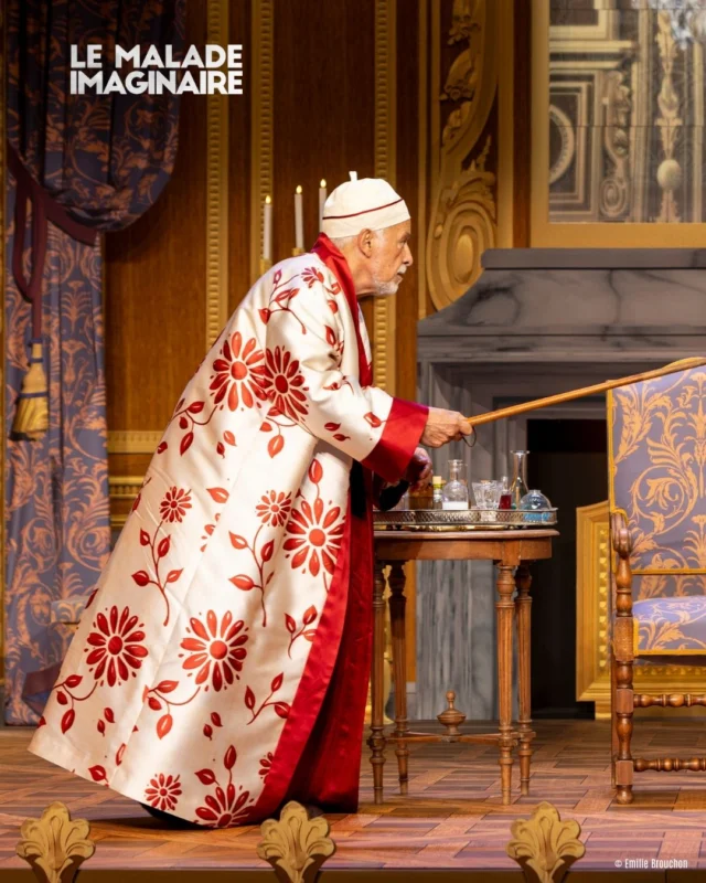 Une pièce rythmée, des comédiens qui prennent plaisir à vous faire rire chaque soir et un bel hommage à Molière, celui qui a tant accompagné la carrière de Francis Perrin ! 🎭

👉 "Le malade imaginaire" à (re)découvrir en ce moment au Théâtre de la Michodière 
🎫 Pensez à réserver votre place ! 

#theatreparis #FrancisPerrin #quefaireàParis