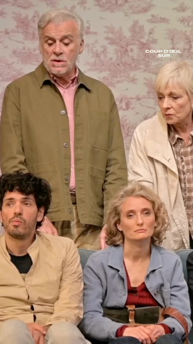 Coup d'oeil sur Chers parents 📹

(Re)découvrez « Chers Parents », une comédie mise en scène par un frère et une soeur @armellouche_patron_ et @emmanuelpatron1 

« Chers Parents » parle de la famille, d’amour, d’argent, de la place de chacun dans la fratrie, de l’impermanence des sentiments, de la part d’ombre qui sommeille en chacun de nous et de ce que les parents doivent à leurs enfants. 

Du mercedi au dimanche au Théâtre de Paris 
🎫 Réservez votre place !